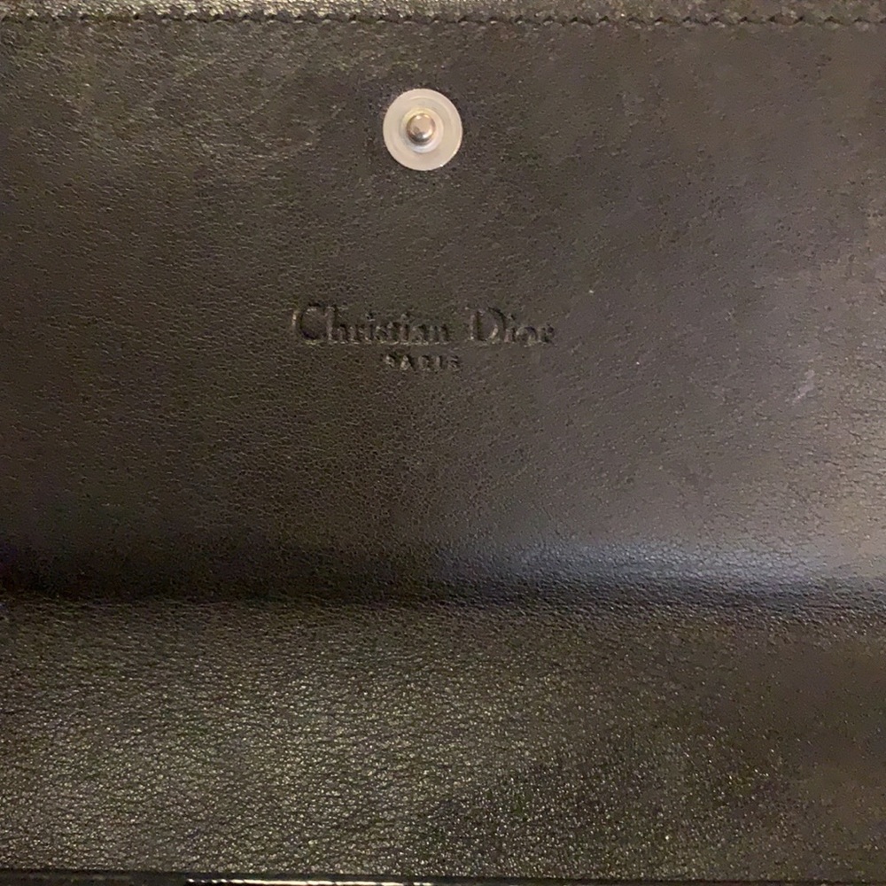 Dior signature Patent Leather Wallet - Picture 9 of 12